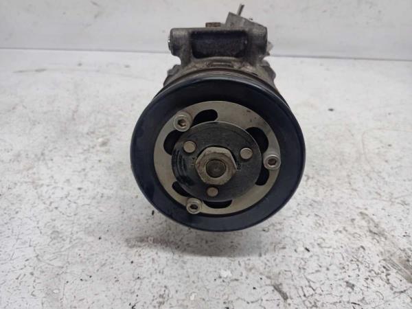 COMPRESSEUR DE CLIMATISATION VW/AUDI/SEAT/SKODA - Vue 4